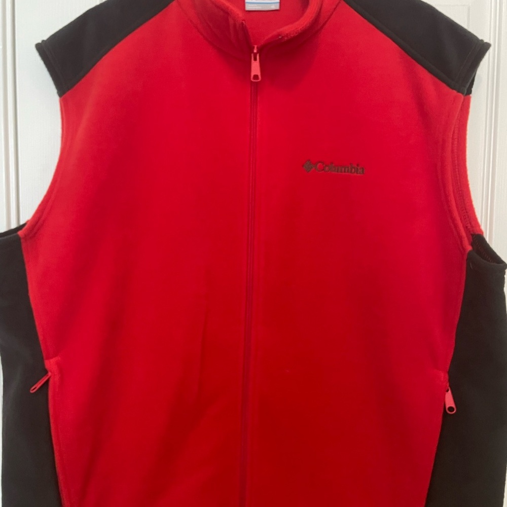 Columbia Bold Red Fleece Vest